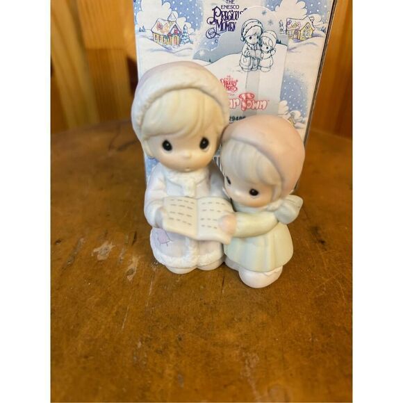 Precious Moments 1992 Sugar Town 529486 “ Aunt Ruth & Aunt Dorothy ” 3" (8436) - Picture 1 of 8